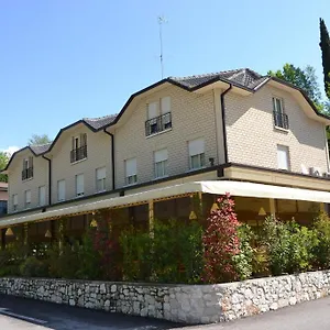 Edoné Hotel